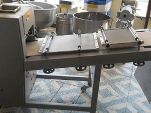 OSB MAKİNA fırın hamur makinası tamiri,İkinci el konik yuvarlama makinası tamiri tamiratı