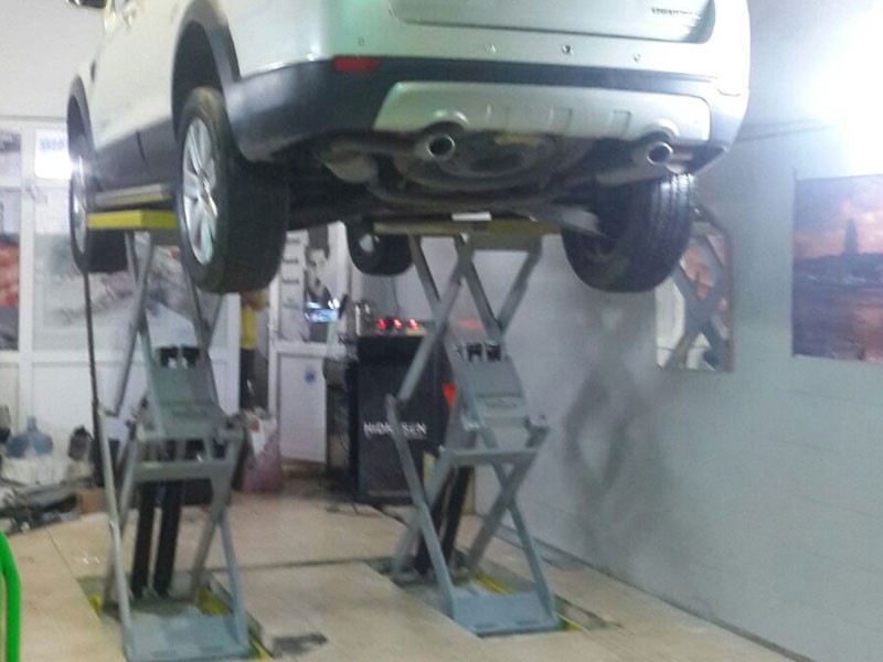 HİDROŞEN Oto lift Resepsiyon Makaslı Lift Konya