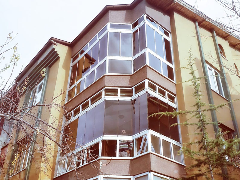 KARAOÄžLU; tuzlukçu,yalıhüyük cam balkon duşakabin alüminyum korkuluk, konya,yunak cam balkon 