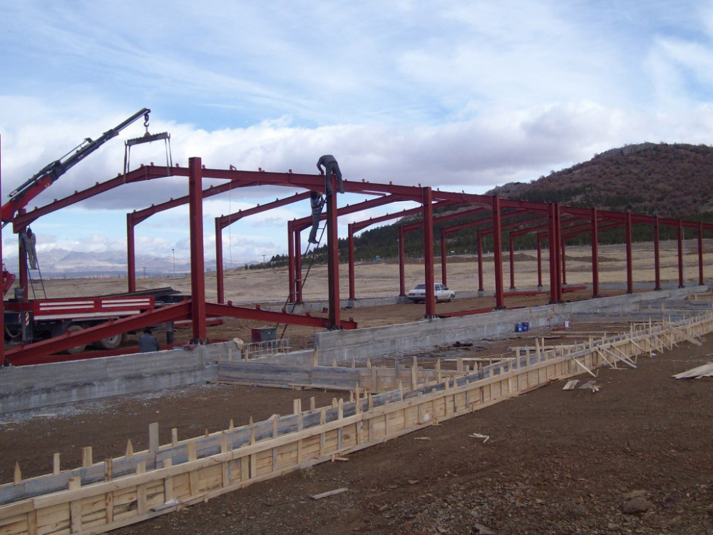 FEMA Konya çelik bina yapımı Fabrika Çelik Çatı