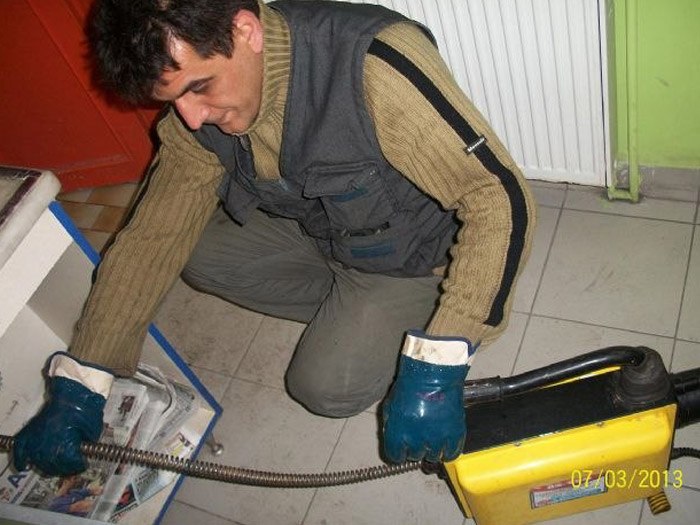 SARIŞEN  Konya kırmadan tuvalet açma, tuvalet tıkanıklığı açma, mutfak lavabo tıkanıklığı açma