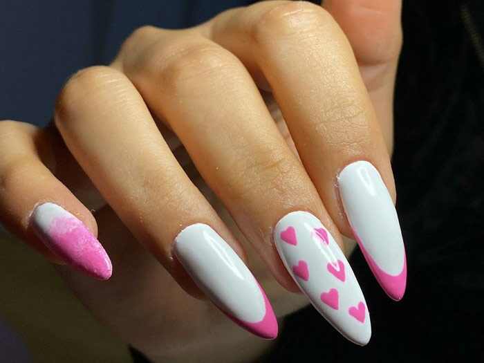 PELIN AKIN Konya selçuklu protez tırnak, konya protez tırnak bosna, konya zafer protez tırnak,